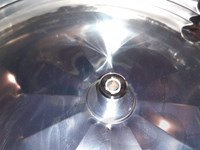 Miodarka radialna 9-plastrowa, silnik 110W, srednica 52 cm, ramek 18 x 48 cm