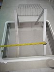 Uncapping tray for 1 person, with lid, uncapping stand and frame holder